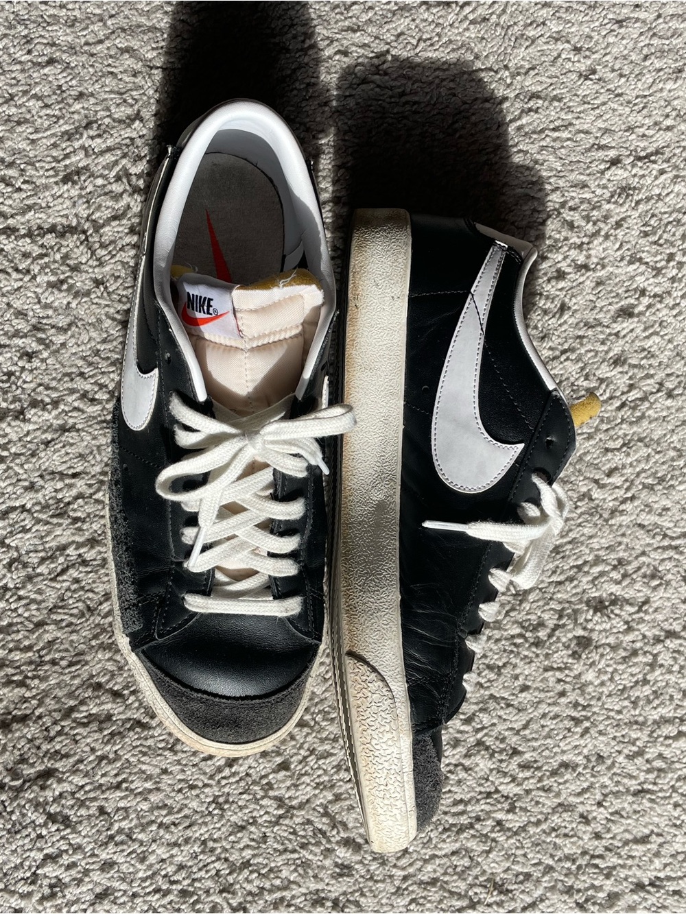 Men’s Nike Blazer Low 77